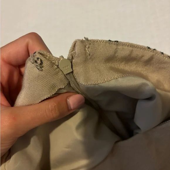 LOFT Tribal Cream Embellished Pencil Skirt Knee-Length Resort Wear - Picture 6 of 7